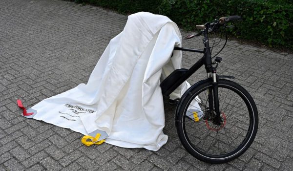 lithium-fire-blanket-3-1024x597 eBike and eScooter blankets FI-BL0303 & FI-BL0202